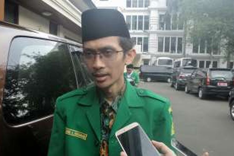 Sekjen GP Ansor Adung A. Rochman saat ditemui di kantor Kemenko Polhukam, Jakarta Pusat, Selasa (27/9/2016).