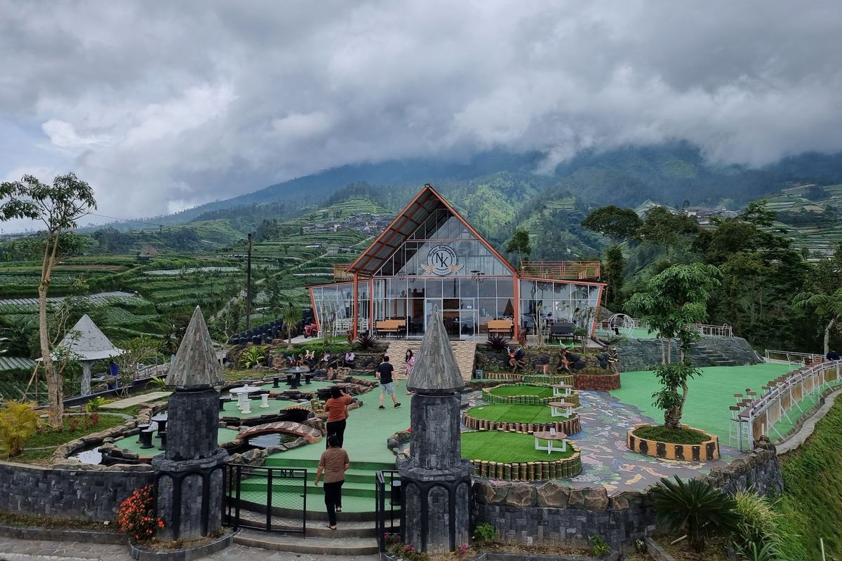 Panduan Wisata di Negeri Khayangan Magelang, Harga Tiket hingga