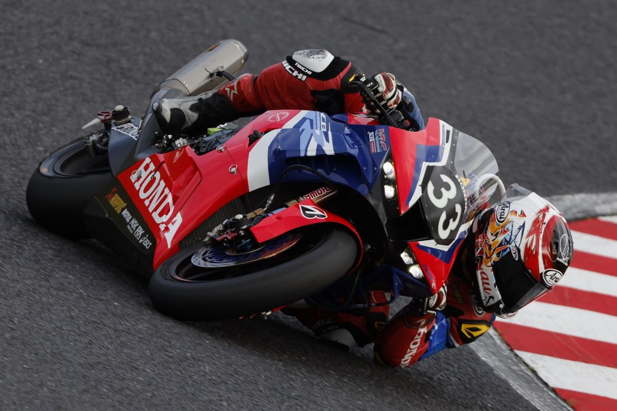 Ilustrasi Tetsuta Nagashima yang berperan sebagai test rider HRC