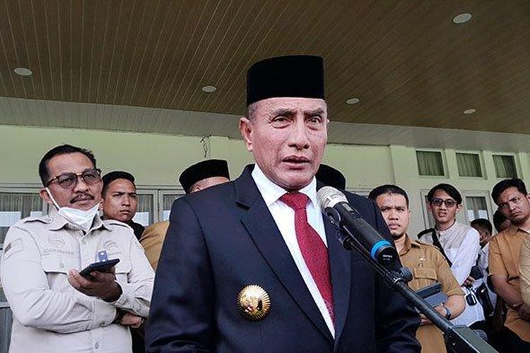 Gubernur Sumatera Utara Edy Rahmayadi saat diwawancarai usai melantik pejabat Eselon III dan IV di Aula Tengku Rizal Nurdin Medan, Selasa (21/2/2023). 