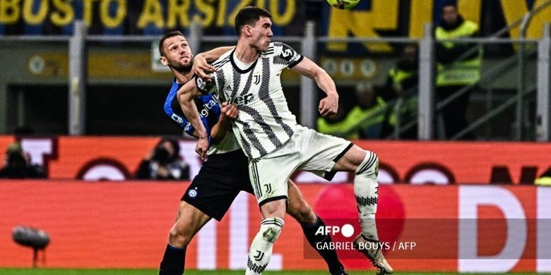Grande partita Inter Milan vs Juventus pada pekan ke-27 Liga Italia 2022-2023 di Stadion Giuseppe Meazza, Milan, Senin (20/3/2023) dini hari WIB. Duel Inter vs Juventus berakhir 0-1.
