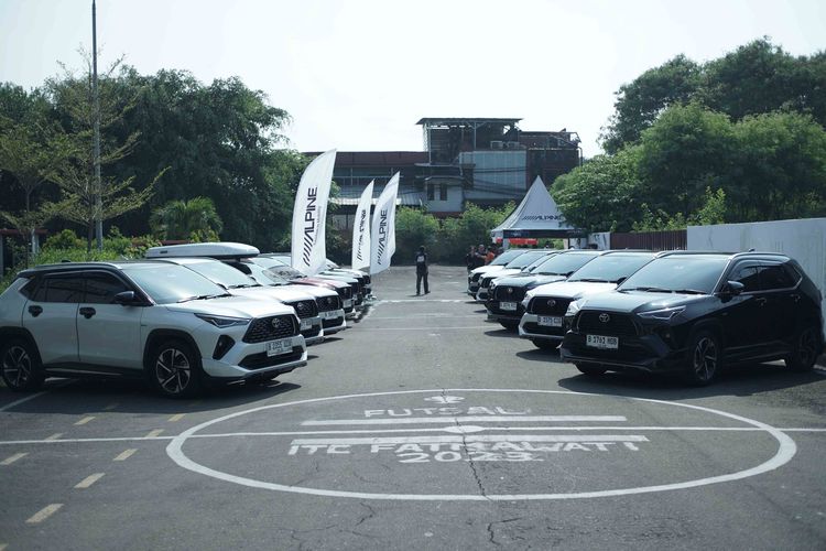 Komunitas Yaris Cross dan Cartens Autosound