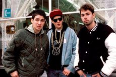 Lirik dan Chord Lagu Make Some Noise - Beastie Boys