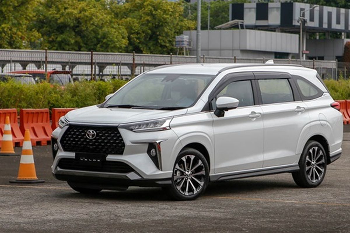 Toyota All New Avanza-Veloz sendiri mencatatkan total penjualan 11.762 unit atau 15,5 persen dari total pasar otomotif