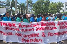 Survei Litbang "Kompas": 49,5 Persen Responden Khawatir Hak Angket Berujung Pemakzulan Presiden
