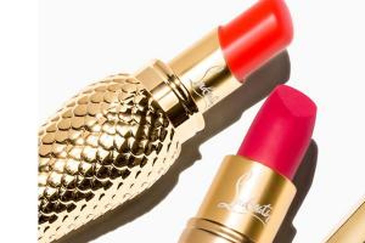 September 2015 mendatang, perancang sepatu Christian Louboutin luncurkan koleksi lipstik dengan dominasi warna merah. 