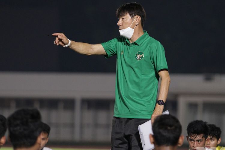 Pelatih Tim Nasional Indonesia, Shin Tae-yong. 