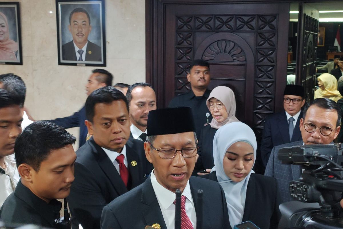 Penjabat (Pj) Gubernur DKI Jakarta Heru Budi Hartono saat ditemui di Gedung DPRD DKI Jakarta, Kamis (5/10/2023).