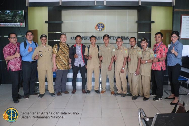 Kantor Pertanahan Kabupaten Sambas dipilih untuk mewakili Provinsi Kalimantan Barat dalam pilot project yang diadakan Kementerian ATR/BPN dengan Bank Dunia. 

