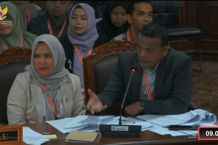 Anggota Bawaslu Aceh Yusriadi dalam sidang perkara PHPU Pileg 2024 di Mahkamah Konstitusi, Rabu (8/5/2024).