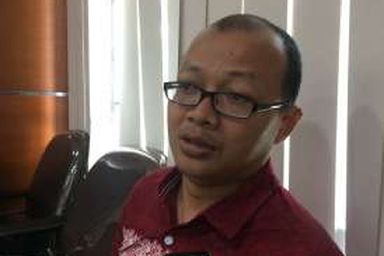 Koordinator Divisi Monitoring Hukum dan Peradilan Indonesia Corruption Watch (ICW) Emerson Yuntho dalam Dialog Media di Kantor Lembaga Administrasi Negara, Jakarta, Rabu (7/12/2016).