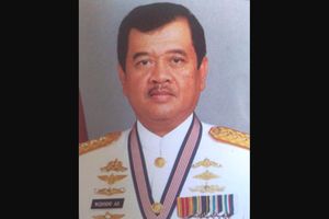 Mantan Panglima TNI Widodo AS Dimakamkan secara Militer di TMP Kalibata 