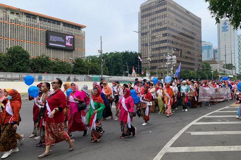 Kemeriahan Parade Budaya Nusantara di CFD Jakarta: Perkuat Identitas Budaya Indonesia