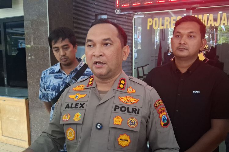 Kecanduan Judi Online, 4 Orang di Lumajang Rampok Nenek Tetangga, 2 Masih Buron