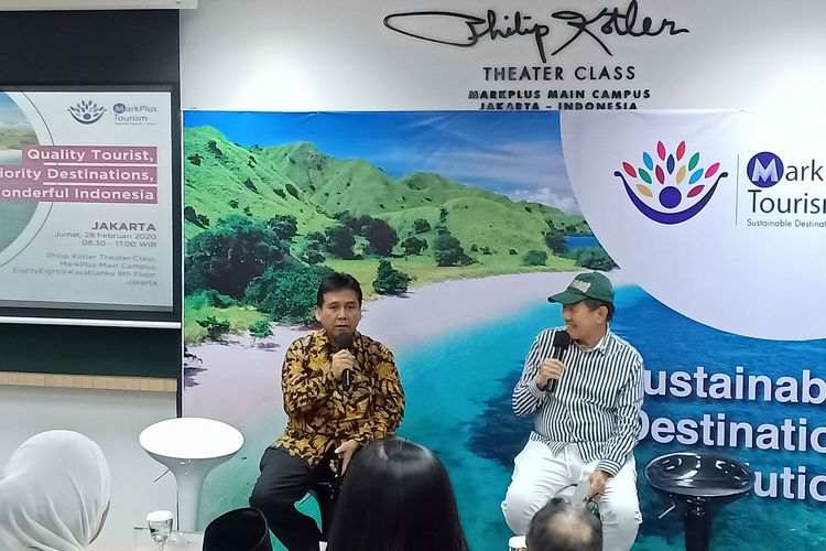 Haryadi Sukamdani dan Hermawan Kartajaya dalam acara diskusi strategis Quality Tourist, Super Priority Destinations, Wonderful Indonesia, Jumat (28/2/2020) acara diskusi 