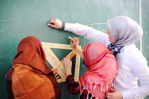 Sekolah di London Larang Siswi di Bawah Delapan Tahun Kenakan Hijab