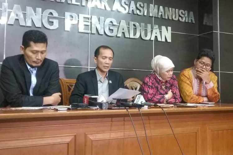 Komisioner Komisi Nasional Hak Asasi Manusia (Komnas HAM) dalam konferensi pers soal persekusi, Jakarta, Selasa (6/6/2017).