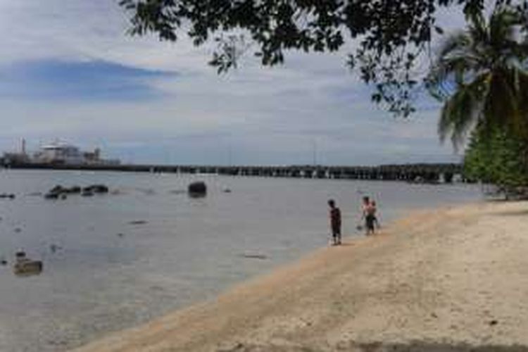 Pelabuhan Malakoni di Desa Malakoni, Pulau Enggano, Provinsi Bengkulu. FIRMANSYAH/KOMPAS.com
