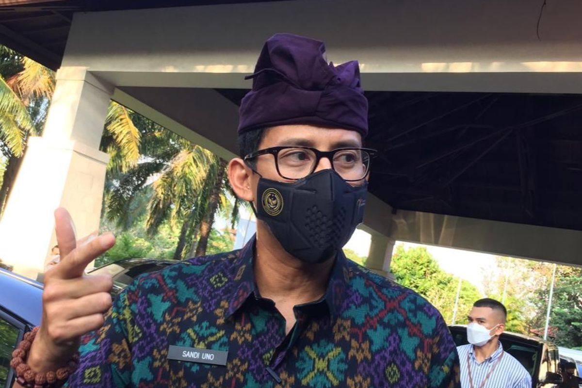 Menteri Pariwisata dan Ekonomi Kreatif Sandiaga Uno saat menghadiri acara di di Hotel Grand Hyatt, Nusa Dua, Badung, Bali, Kamis (24/3/2022). KOMPAS.COM/ Yohanes Valdi Seriang Ginta