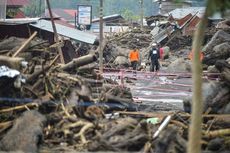 Dugaan Krisis Lingkungan di Balik Banjir Bandang dan Lahar di Sumbar yang Tewaskan 47 Orang
