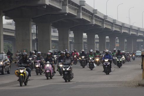 Pergi Liburan Pakai Motor, Pahami Ragam Risikonya