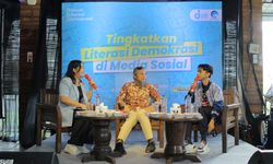 Gelar Forum Literasi Demokrasi, Kemenkominfo Ajak Generasi Muda Pekanbaru Tingkatkan Kualitas Demokrasi