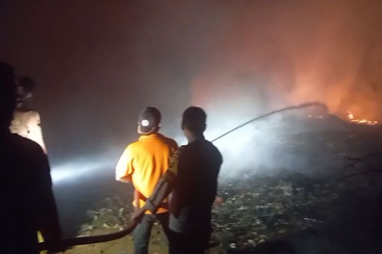 TPA Cikundul Sukabumi Terbakar, Api Diduga Berasal dari Pembakaran Sampah