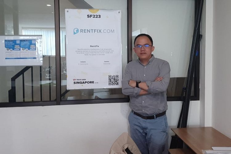 Pendiri dan CEO Rentfix.com Effendy Tanuwidjaja saat berada di kantornya, Jalan Daan Mogot, Tangerang, Rabu (15/5/2019).