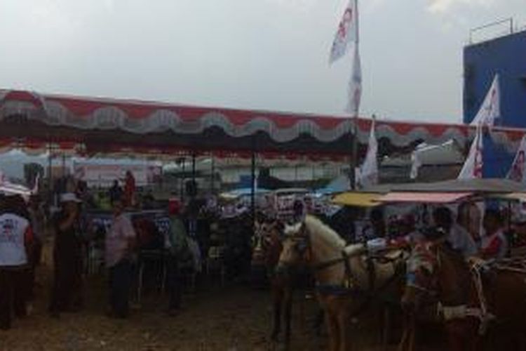 Ratusan kusir delman di Kabupaten Bandung deklarasikan dukungan untuk Jokowi-JK, Selasa (24/6/2014).