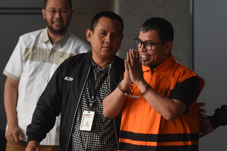 Bupati Bolmut Sirajudin Lasena Diduga Tentukan Pemenang Proyek, Terima Rp 11,53 Miliar