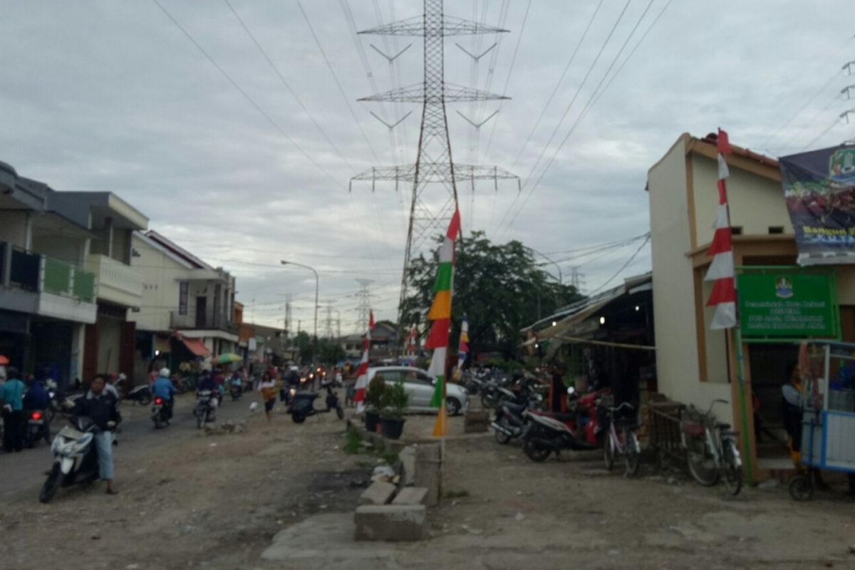 Pasar Harapan Jaya,  kawasan Seroja,  Bekasi