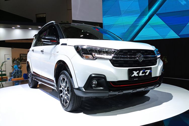 Suzuki XL7 Alpha FF IIMS Hybrid 2022