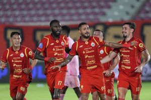 Hasil HT Persija Vs Persik 0-1: Gol Ezra Jadi Pembeda, Laga Tertunda karena Genangan