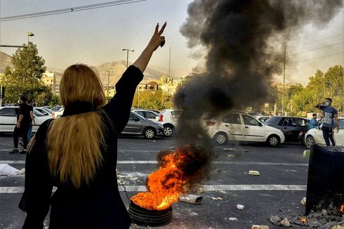 Protes Iran: 100 Orang Demonstran yang Ditahan Telah Dijatuhi Hukuman Mati