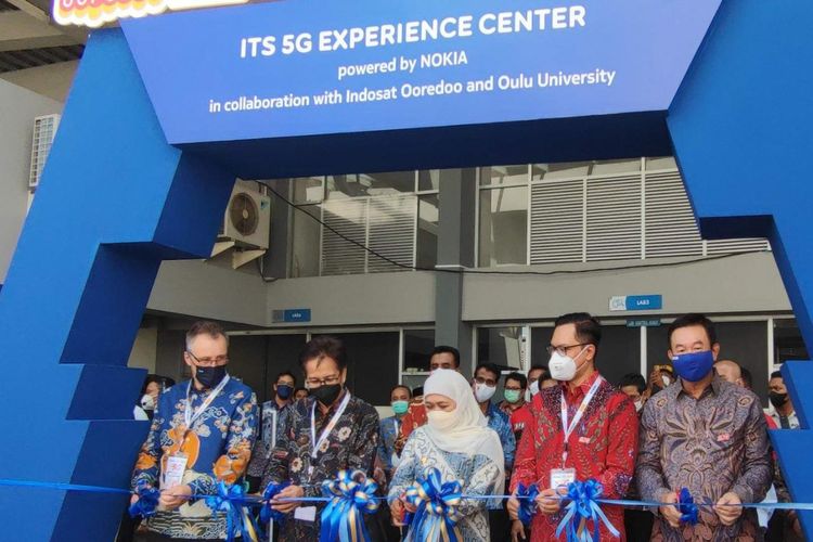 Peresmian 5G Experience Center yang yang berlokasi di Surabaya, Jawa Timur.