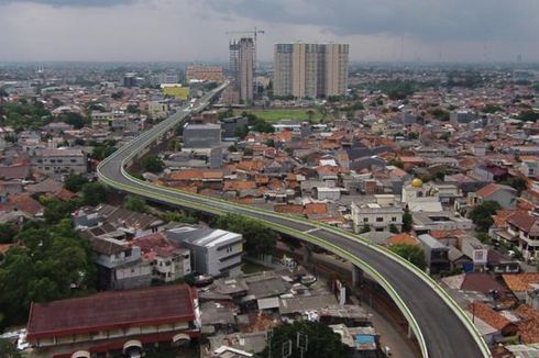 Ahok Ungkap Kendala Pembangunan Jalan Layang Transjakarta Koridor 13