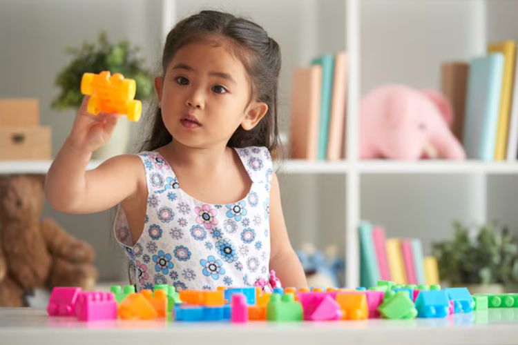 Cara Mengurangi Paparan Mikroplastik pada Anak Menurut Dokter