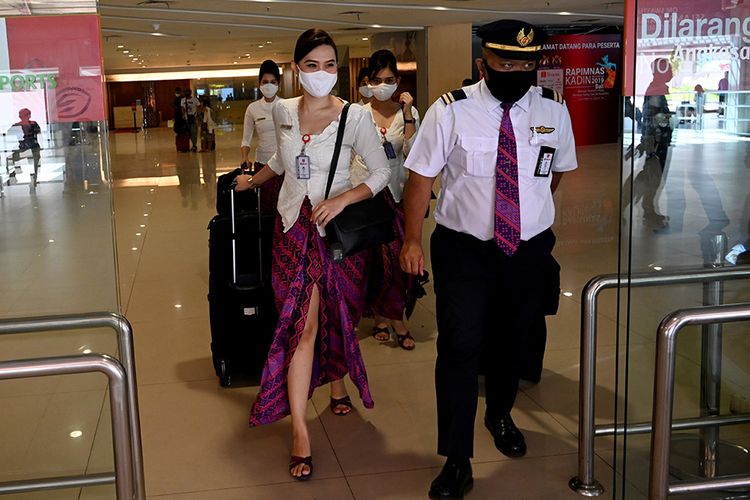 Year-end holiday travel restrictions in Bali will be imposed as the Indonesian government struggles to contain another surge of Covid-19 infections.