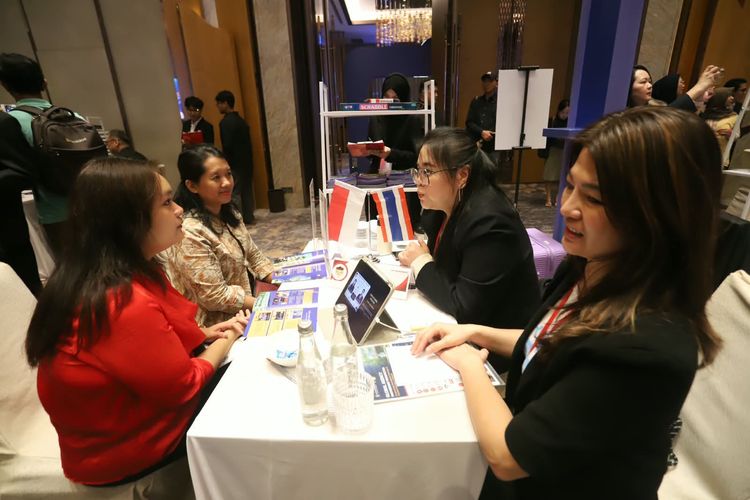 1.000 Lebih Pelajar Indonesia Kuliah di Thailand, Thai Trade Center Gelar Pameran Pendidikan hingga 20 Agustus