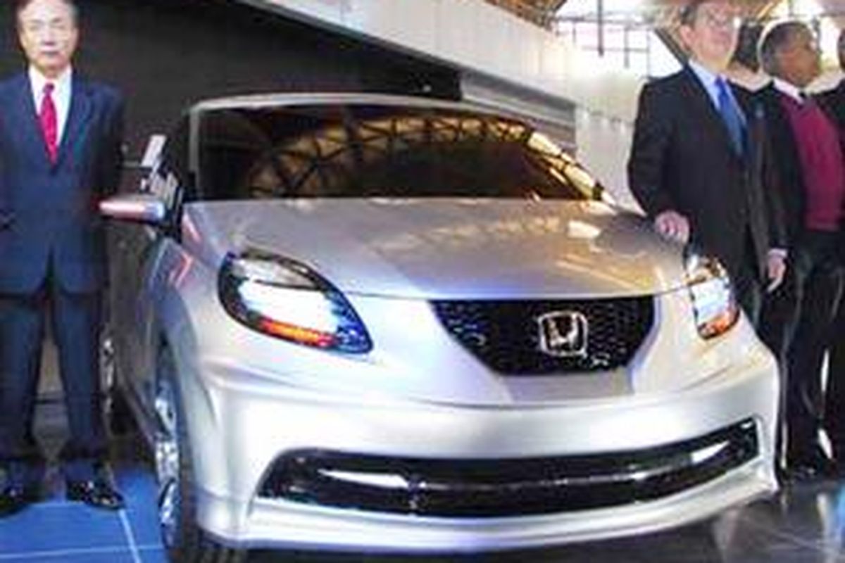 Mobil terbaru Honda yang akan dibuat di India dan Thailand tahun depan. Di India dijual dengan harga Rp 80-90 juta