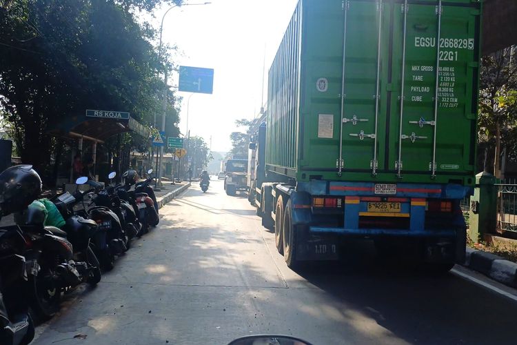 Portal Pembatas Truk Diusulkan di Jalan Jampea Raya Jakut, Dishub Khawatir Kendaraan Pemadam Sulit Masuk
