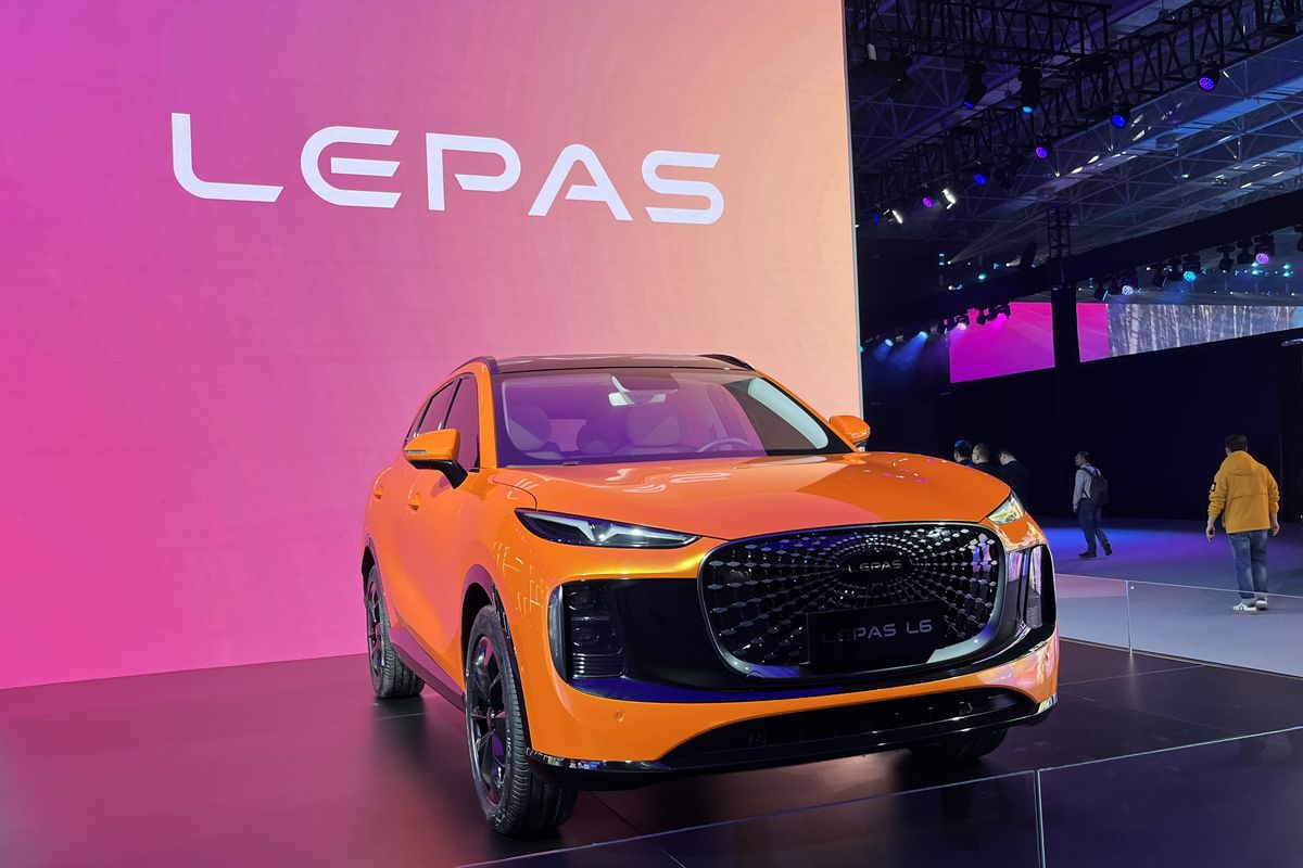 Chery International kembali membuat gebrakan di industri otomotif global dengan meluncurkan sub-brand baru bernama Lepas. 