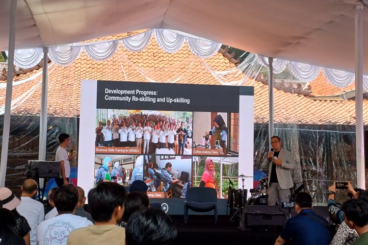 Tenaga Ahli Komunikasi Otorita IKN Troy Pantouw dalam acara Kompasianival 2023 Sustaination di Bentara Budaya Jakarta, Sabtu (25/11/2023).