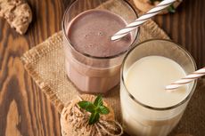 Susu Protein atau Kopi Sebelum Olahraga, Mana Lebih Baik?