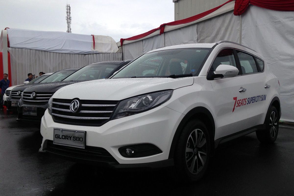 Suv terbaru China, Sokon Glory 580, punya mesin 1.5 L turbo, sama seperti Honda CR-V Turbo.