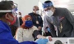 Jabar Mulai Vaksinasi Penyandang Disabilitas, Kang Emil: Total Sekitar 80.000 Orang