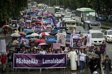 Perempuan Filipina Unjuk Rasa Menentang Perilaku Misoginis Duterte