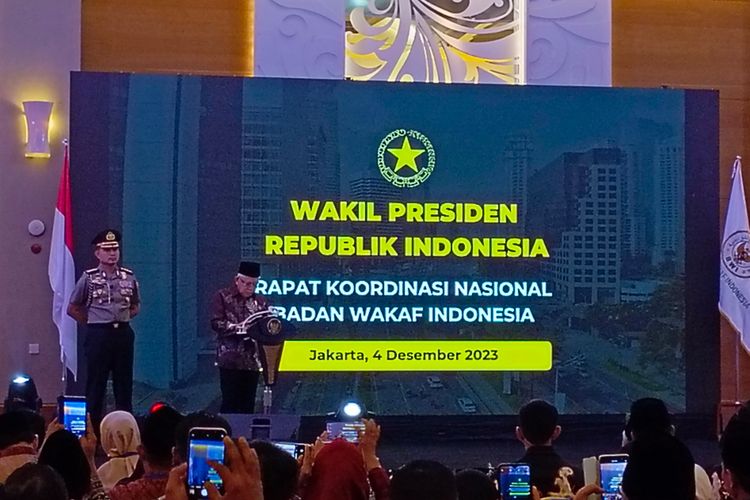 Sambutan Wakil Presiden RI, KH Ma'ruf Amin saat Rakornas Badan Wakaf Indonesia (BWI) 2023 pada Senin (4/12/2023).