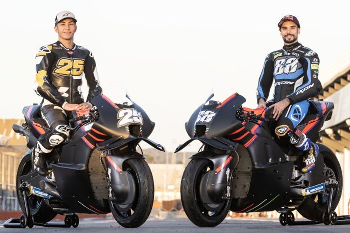 RNF Racing Team resmi menjadi tim satelit Aprilia dengan Miguel Oliveira dan Raul Fernandez sebagai duet pebalap untuk MotoGP 2023. 