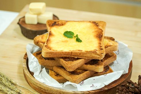 Resep Hokkaido Cheese Toast, Roti Tawar Panggang Topping Keju Creamy